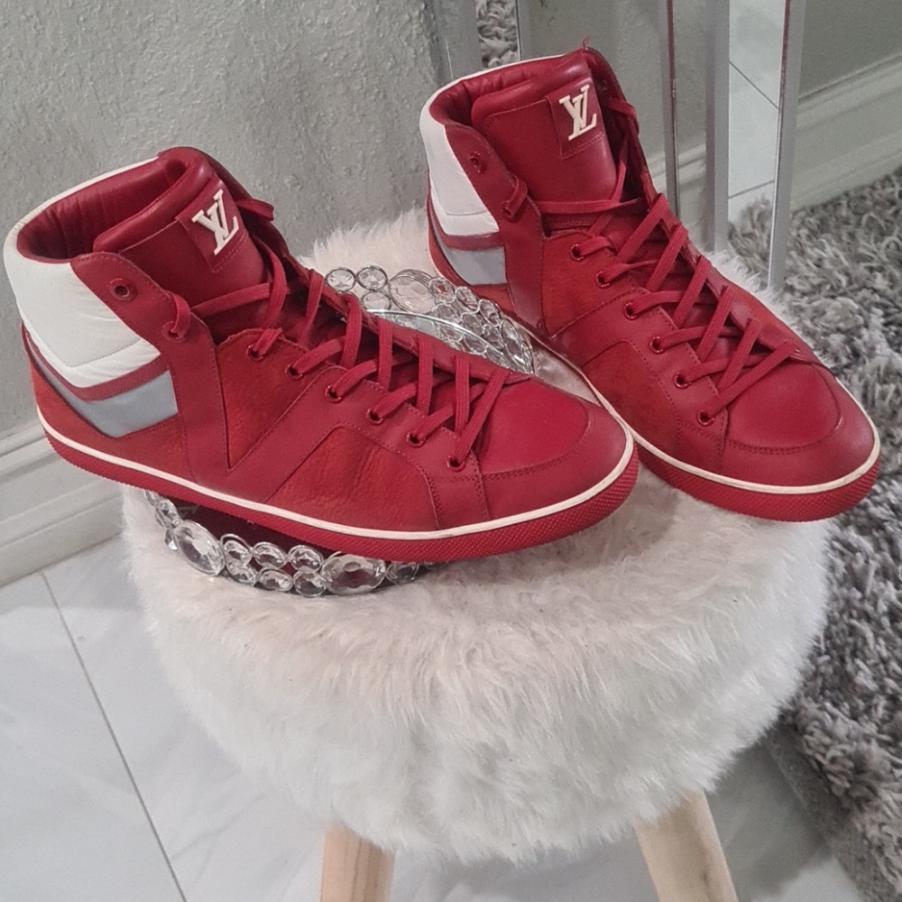 Lv Sneakers Hi Top